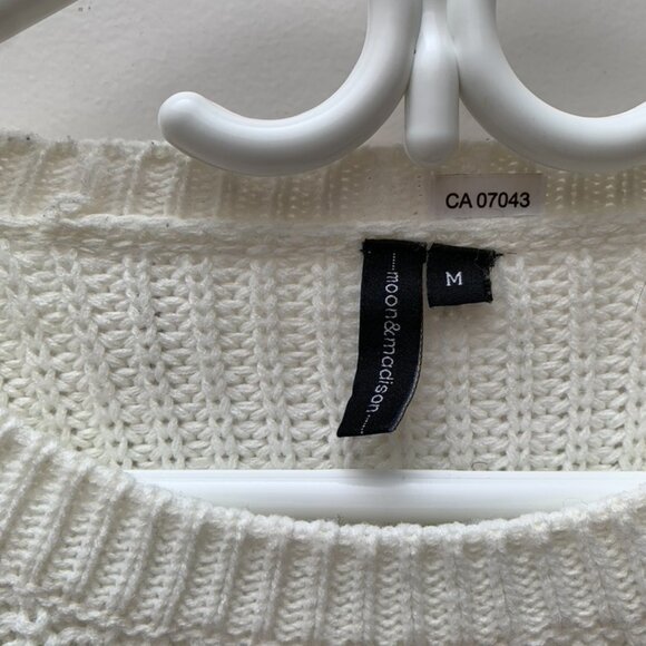 Moon & Madison Cropped Striped Knit Sweater - Picture 4 of 7